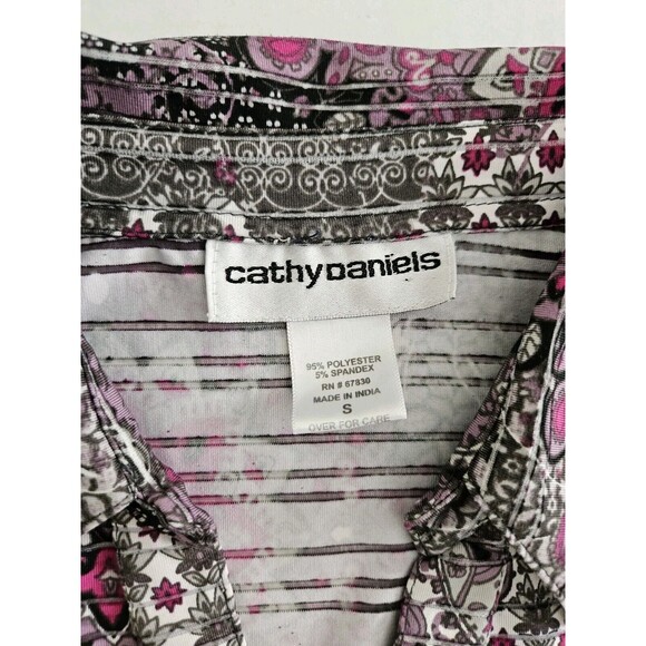 Cathy Daniels Roll Tab Blouse Silvertone Buttons Medallion Pattern Size S - Picture 8 of 9